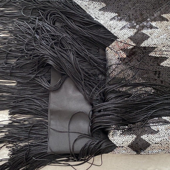 Vince Camuto Sequin Dress - Picture 9 of 12